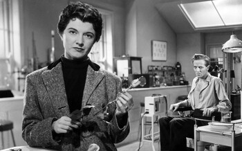 Margia Dean with Richard Wordsworth in The Quatermass Xperiment 