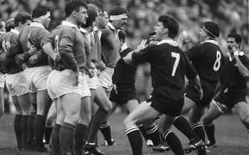 Willie Anderson faces up to New Zealand Captain Wayne Shelford as the All Blacks preform 'The Haka'