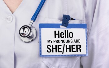 pronouns badge doctor